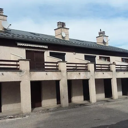 Les Campanules - Tres Jolie Trois Pieces Situe Proche Centre Mae-3484